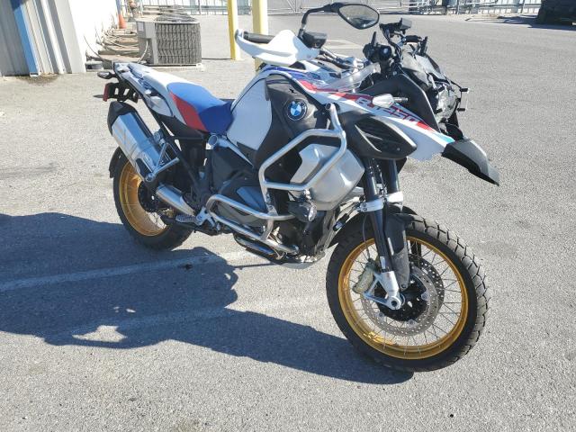 WB10M130XP6G94838 - 2023 BMW R 1250 GS ADVENTURE WHITE photo 1