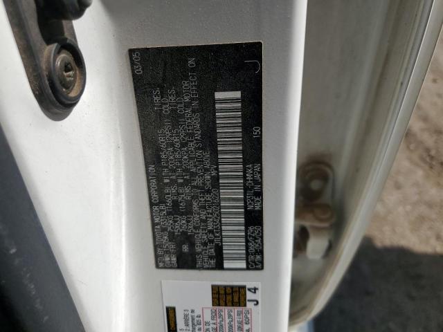 JTLKT334250216220 - 2005 TOYOTA SCION XB WHITE photo 12