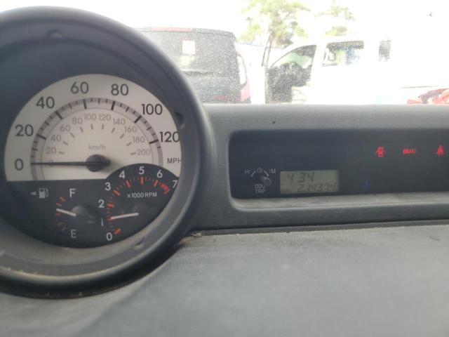 JTLKT334250216220 - 2005 TOYOTA SCION XB WHITE photo 9