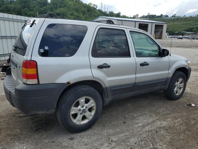 1FMCU93176KA75863 - 2006 FORD ESCAPE XLT SILVER photo 3