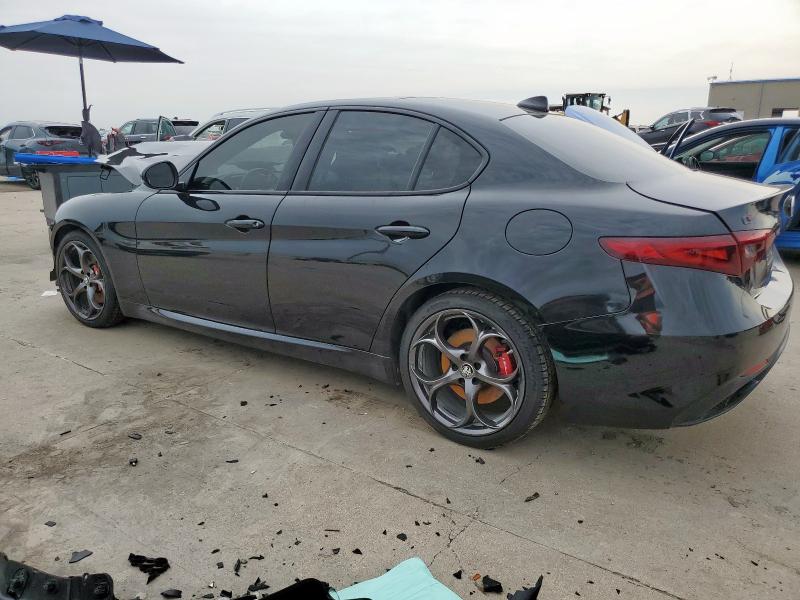 ZARFAMBN7M7643889 - 2021 ALFA ROMEO GIULIA TI Noir photo 2
