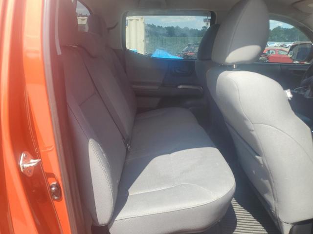 5TFCZ5AN8GX030052 - 2016 TOYOTA TACOMA DOUBLE CAB ORANGE photo 10