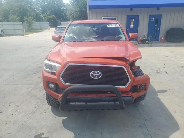 5TFCZ5AN8GX030052 - 2016 TOYOTA TACOMA DOUBLE CAB ORANGE photo 5