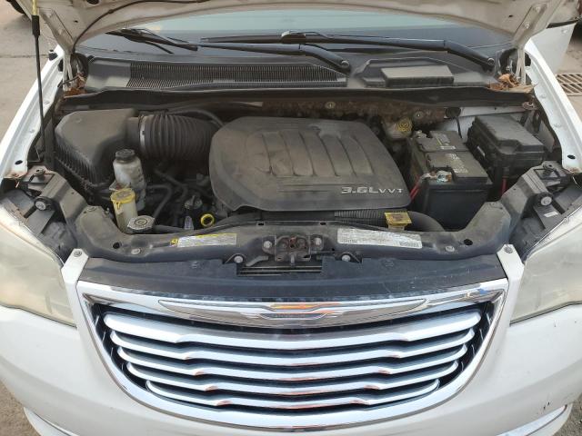 2A4RR8DG4BR634854 - 2011 CHRYSLER TOWN & COU TOURING L WHITE photo 12