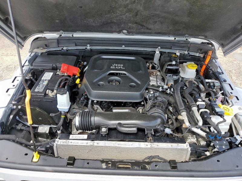 1C4JJXP67NW213763 - 2022 JEEP WRANGLER U SAHARA 4XE SILVER photo 11