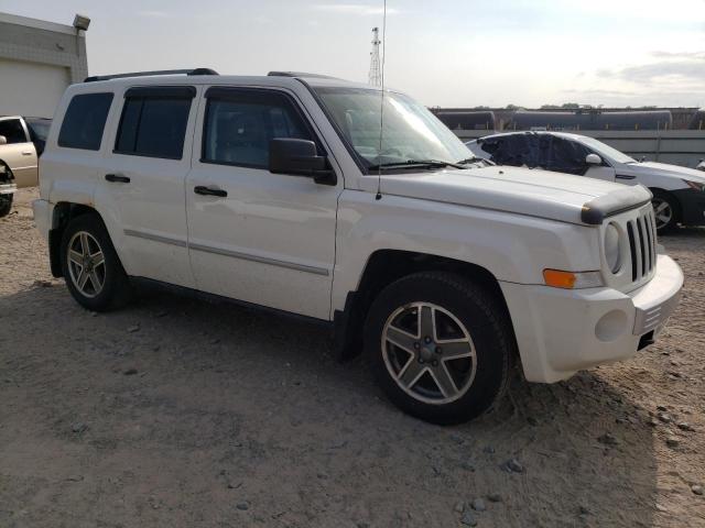 1J4FF48B99D109188 - 2009 JEEP PATRIOT LIMITED WHITE photo 4