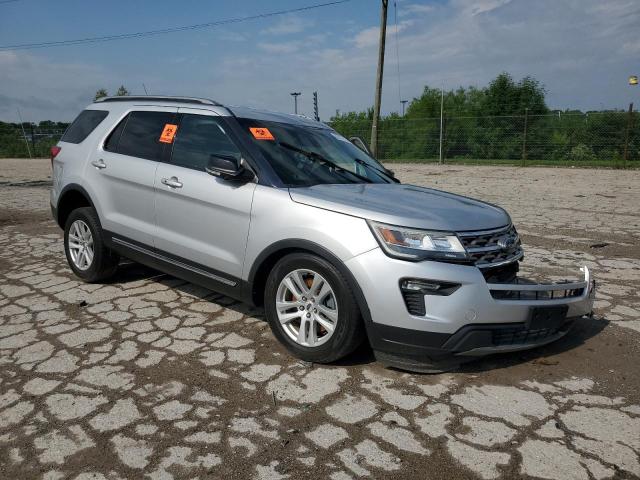 1FM5K8D81JGC15101 - 2018 FORD EXPLORER XLT Gümüş fotoğraf 4