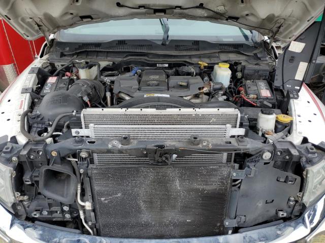 3C7WRNBL1GG310560 - 2016 RAM 5500 双色 照片 7