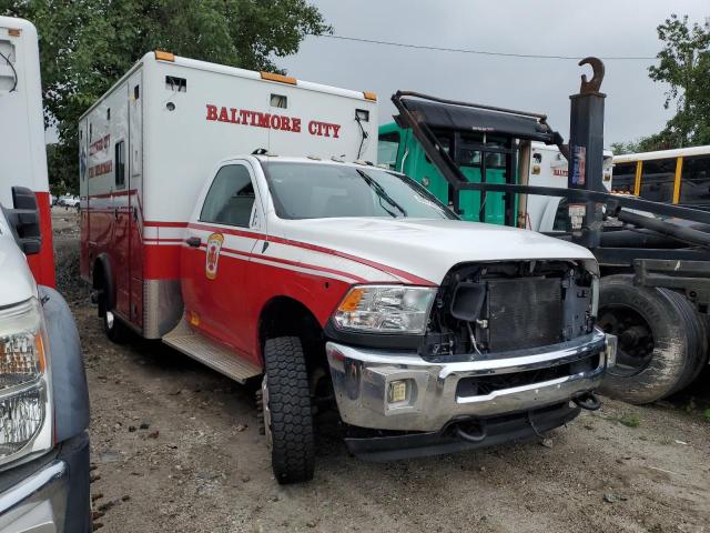 3C7WRNBL1GG310560 - 2016 RAM 5500 双色 照片 9