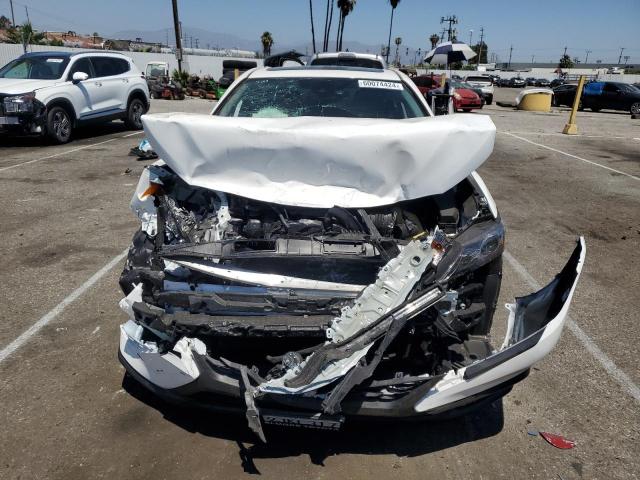 4T1S31AK8RU062902 - 2024 TOYOTA CAMRY SE NIGHT SHADE WHITE photo 5