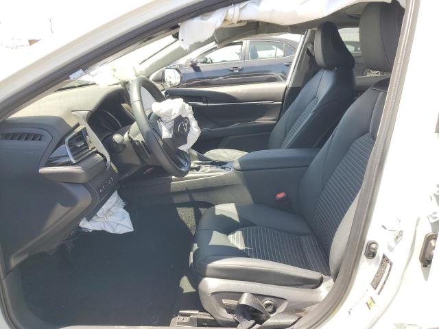 4T1S31AK8RU062902 - 2024 TOYOTA CAMRY SE NIGHT SHADE WHITE photo 7