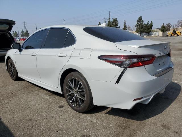 4T1G11AK5RU242186 - 2024 TOYOTA CAMRY SE NIGHT SHADE SILVER photo 2