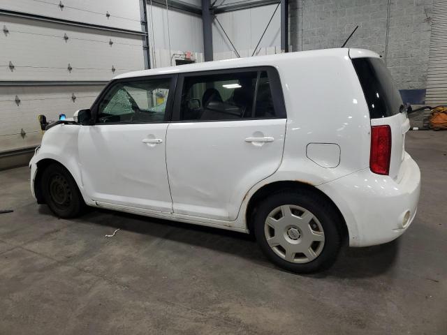 JTLZE4FE4A1111217 - 2010 TOYOTA SCION XB WHITE photo 2
