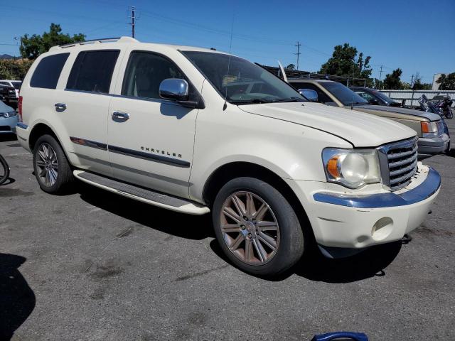 1A8HW58T49F704377 - 2009 CHRYSLER ASPEN LIMITED WHITE photo 4