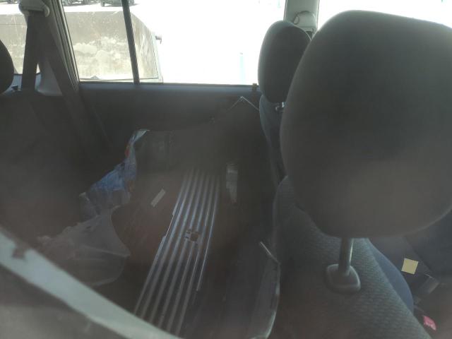 JTLKT324X64105040 - 2006 TOYOTA SCION XB GRAY photo 10