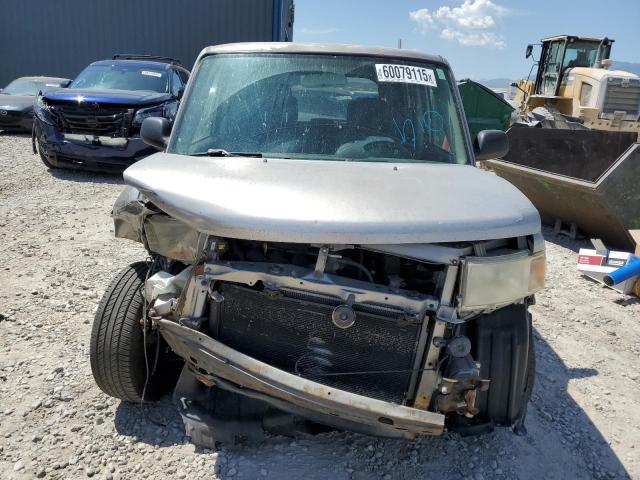 JTLKT324X64105040 - 2006 TOYOTA SCION XB GRAY photo 5