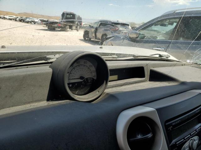 JTLKT324X64105040 - 2006 TOYOTA SCION XB GRAY photo 9