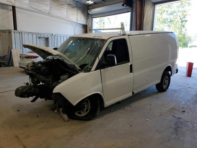 1GTGG25C991112909 - 2009 GMC SAVANA G2500 WHITE photo 1