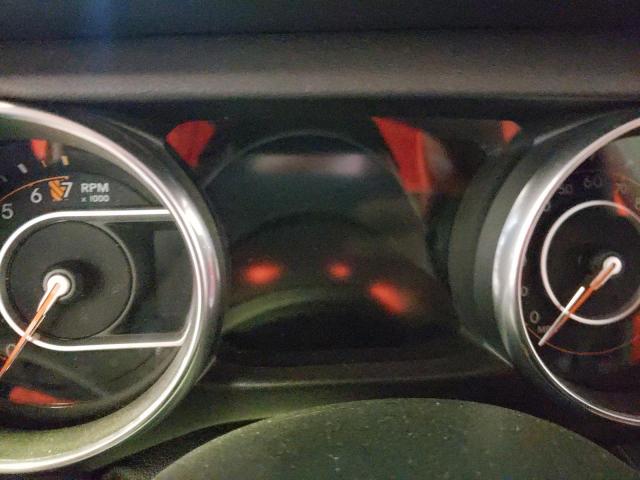 1C4HJXEG2JW118841 - 2018 JEEP WRANGLER U SAHARA BLACK photo 8