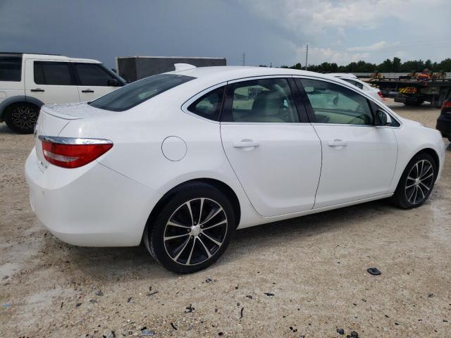 1G4PW5SK3G4165239 - 2016 BUICK VERANO SPORT TOURING WHITE photo 3