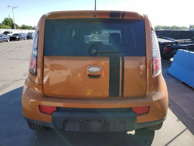 KNDJT2A2XA7104690 - 2010 KIA SOUL + ORANGE photo 6