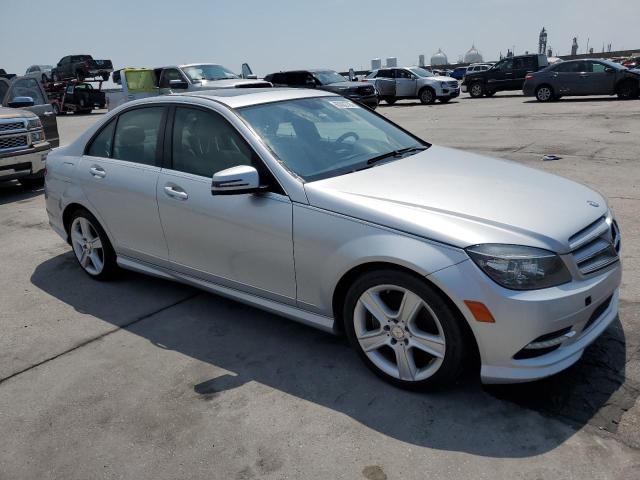 WDDGF5EB1BA515614 - 2011 MERCEDES-BENZ C 300 SILVER photo 4