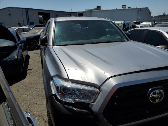 5TFRX5GN1KX151375 - 2019 TOYOTA TACOMA ACCESS CAB ვერცხლისფერი ფოტო 4