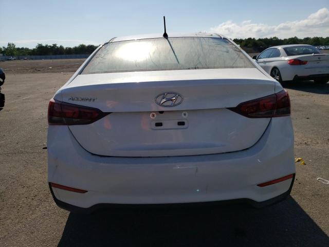 3KPC24A63ME130689 - 2021 HYUNDAI ACCENT SE 白色 照片 6