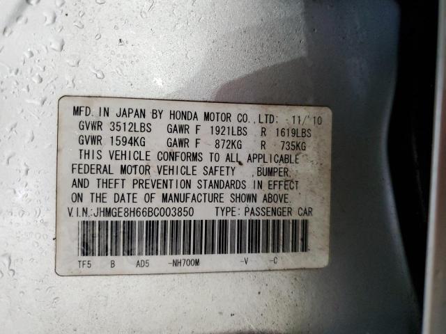 JHMGE8H66BC003850 - 2011 HONDA FIT SPORT 银色 照片 12