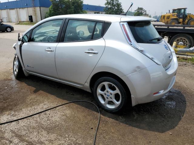 1N4AZ0CP7DC415653 - 2013 NISSAN LEAF S SILVER photo 2