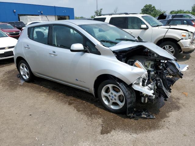 1N4AZ0CP7DC415653 - 2013 NISSAN LEAF S SILVER photo 4