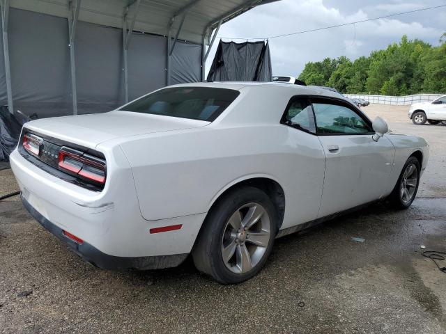 2C3CDZAG3GH352680 - 2016 DODGE CHALLENGER SXT WHITE photo 3