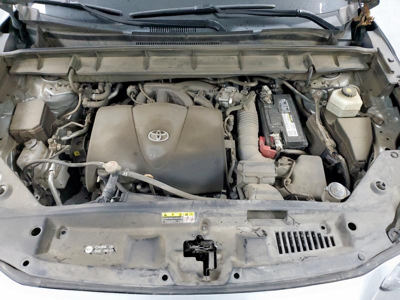 5TDHZRBH7MS072199 - 2021 TOYOTA HIGHLANDER XLE SILVER photo 12