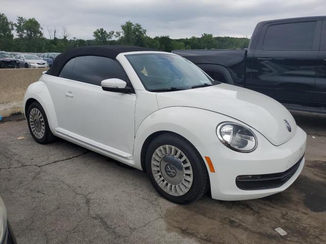 3VW517AT4GM802754 - 2016 VOLKSWAGEN BEETLE S/SE WHITE photo 4