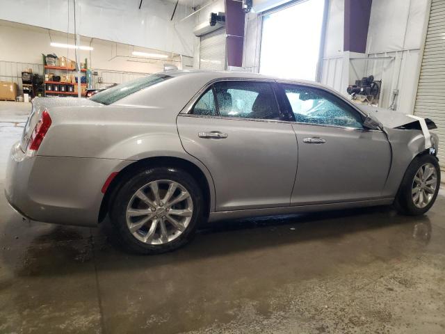 2C3CCAKG4JH269981 - 2018 CHRYSLER 300 LIMITED SILVER photo 3