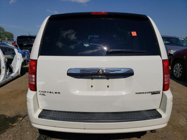 2A4RR8DX3AR330378 - 2010 CHRYSLER TOWN & COU TOURING PLUS WHITE photo 6