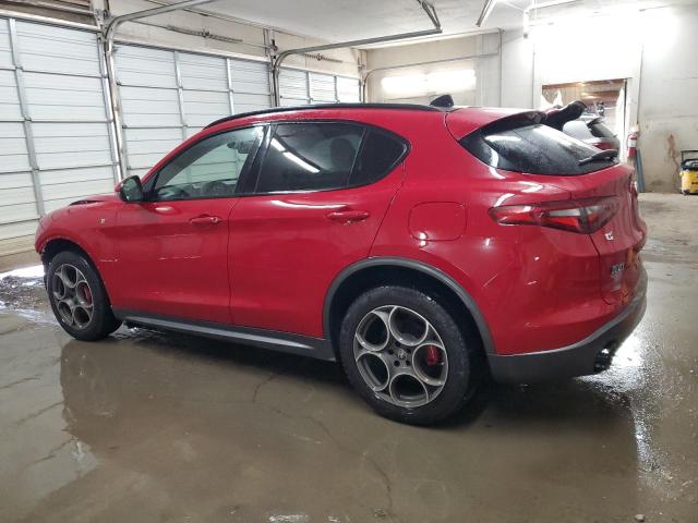 ZASPAKBN7P7D50752 - 2023 ALFA ROMEO STELVIO TI RED photo 2