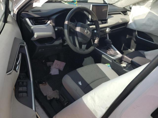 2T3W1RFV3RC264032 - 2024 TOYOTA RAV4 XLE WHITE photo 8