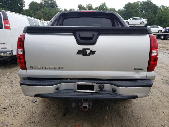 3GNMCEE01BG107675 - 2011 CHEVROLET AVALANCHE LS SILVER photo 6