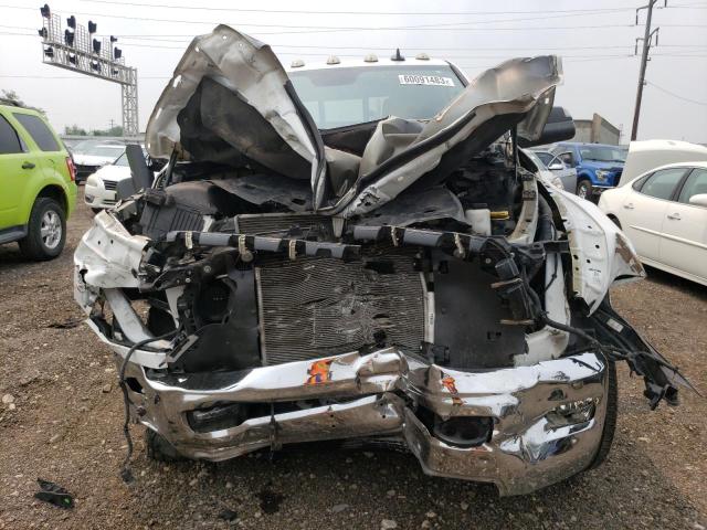 3C6UR5DL9GG298232 - 2016 RAM 2500 SLT თეთრი ფოტო 5