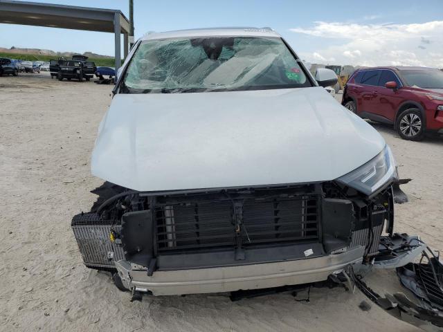 WA1VXBF72ND013358 - 2022 AUDI Q7 PRESTIGE WHITE photo 5