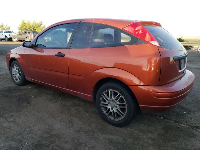 3FAFP31N15R112353 - 2005 FORD FOCUS ZX3 ORANGE photo 2