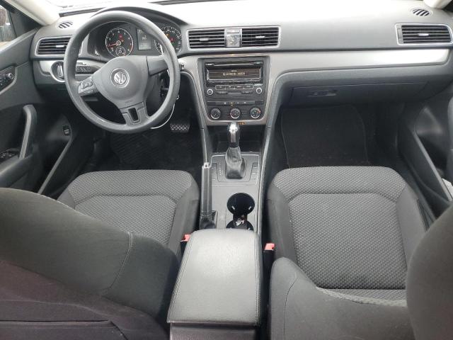 1VWAH7A36DC002688 - 2013 VOLKSWAGEN PASSAT S Rot Foto 8