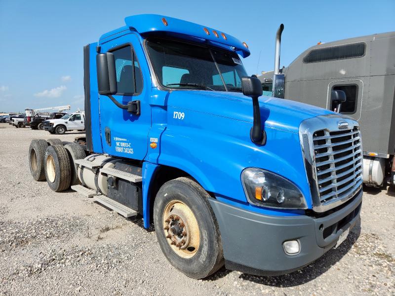 2017 FREIGHTLINER CASCADIA 1, 
