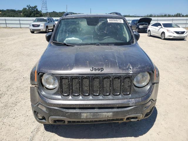 ZACCJBAB6JPH80698 - 2018 JEEP RENEGADE SPORT GRAY photo 5