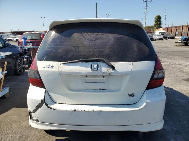 JHMGD38637S057710 - 2007 HONDA FIT S WHITE photo 6