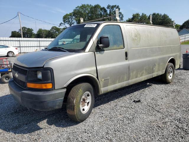 1GCGG29V451100821 - 2005 CHEVROLET EXPRESS G2 GRAY photo 1