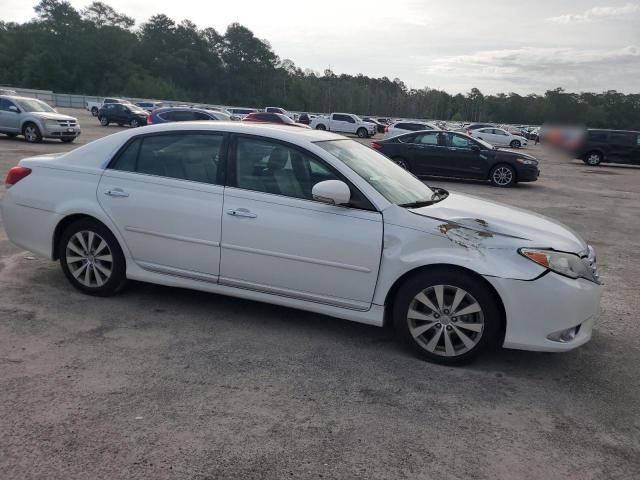 4T1BK3DB5BU390570 - 2011 TOYOTA AVALON BASE WHITE photo 4