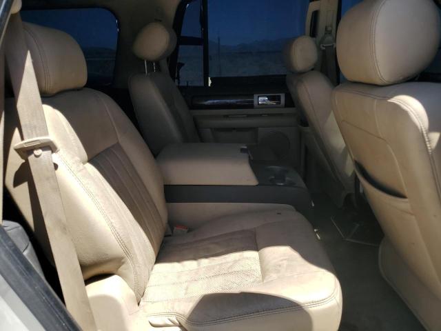 5LMFU27586LJ07552 - 2006 LINCOLN NAVIGATOR კრემისფერი ფოტო 11