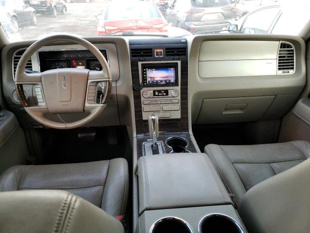 5LMJJ2J53AEJ03773 - 2010 LINCOLN NAVIGATOR 白色 照片 8